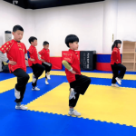小篮球舞动大课堂中国体育报2024羽毛球甲级联赛名单少儿体育教育专栏如何推广羽毛球俱乐部运行
